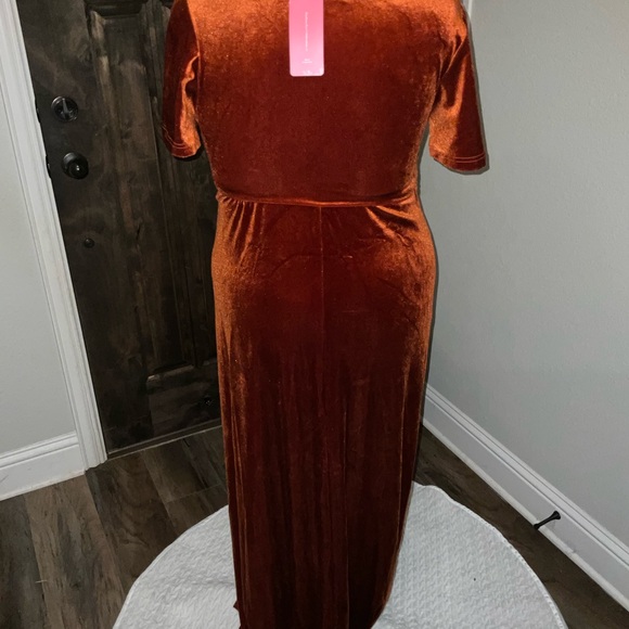 Orange Velvet SHEIN Dress 1x! - Picture 2 of 9